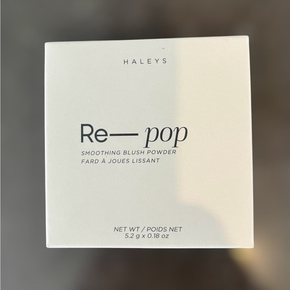 HALEYS BEAUTY NIB Re-Pop Smoothing Blush Powder in Love Bite - Picture 2 of 3